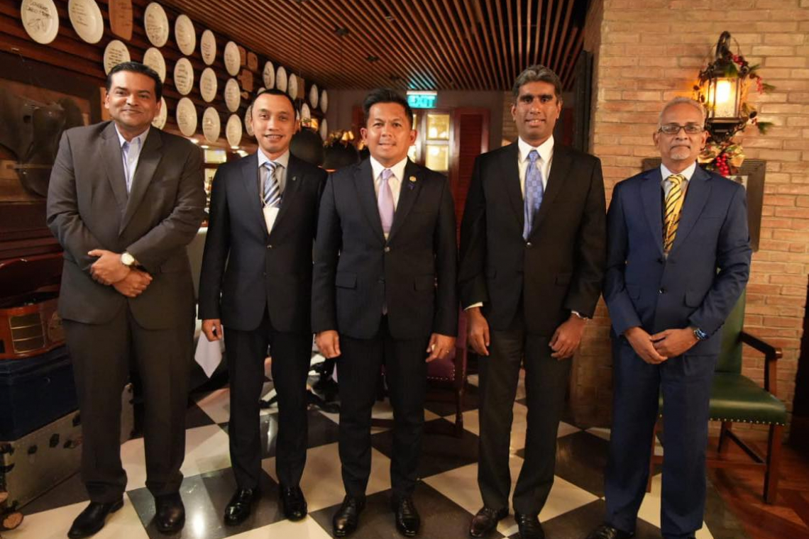 Sesi Pertemuan Bersama Ketua-Ketua Syarikat Malaysia Di Filipina